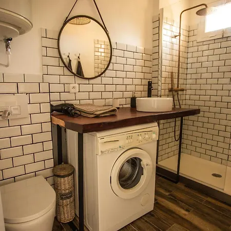 T2 Sur Proche Centre Appartement